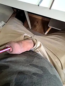 Snapshot of penisSado chatting on October 20, 2025, 11:43 am penisSado online show from October 20, 2025, 11:43 am