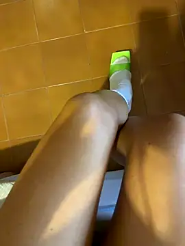 Wet-Pussycat online show from November 13, 2025, 6:07 pm