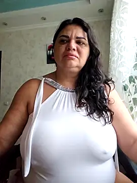 Snapshot of littleRikka chatting on November 14, 2025, 7:29 am littleRikka online show from November 14, 2025, 7:29 am