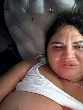 Snapshot of littleRikka chatting on November 21, 2025, 4:27 pm littleRikka online show from November 21, 2025, 4:27 pm