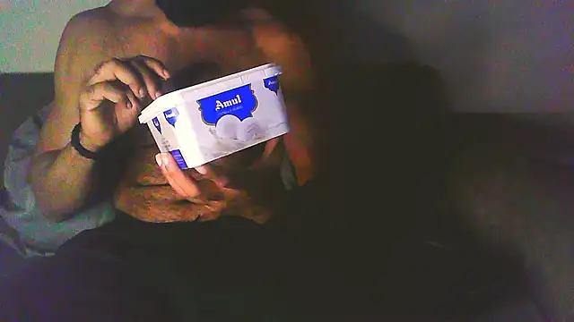 Vbestshow online show from November 9, 2025, 6:06 pm