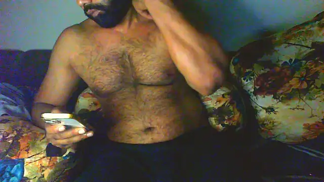 Snapshot of Vbestshow chatting on May 11, 2026, 6:38 pm Vbestshow online show from May 11, 2026, 6:38 pm