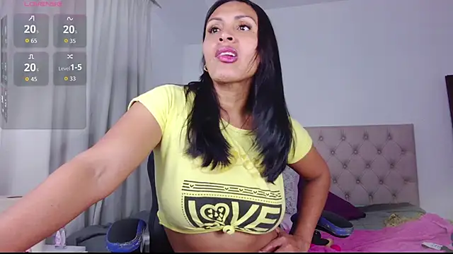 Snapshot of ms_freyax chatting on September 19, 2025, 4:03 am ms freyax online show from September 19, 2025, 4:03 am