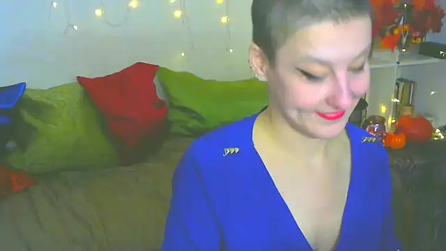 Snapshot of MartaBounty chatting on October 31, 2025, 10:11 pm MartaBounty online show from October 31, 2025, 10:11 pm
