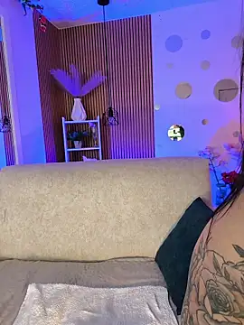 Tattooed spittingdoll online show from December 2, 2025, 7:53 pm