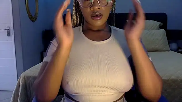 BOOTYBANGER24xx online show from November 17, 2025, 7:36 am