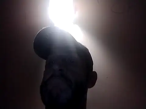 Snapshot of ThickDMatty@xh chatting on February 28, 2025, 1:47 am ThickDMattyxh online show from February 28, 2025, 1:47 am