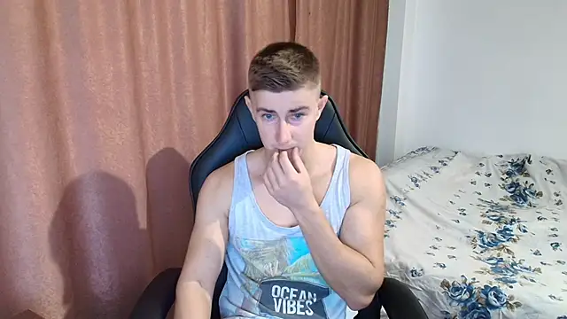 Snapshot of Todhorny9873 chatting on January 22, 2025, 7:57 am Todhorny9873 online show from January 22, 2025, 7:57 am