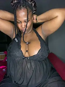 Snapshot of Sexycandyxxx chatting on May 25, 2026, 5:30 pm Sexycandyxxx online show from May 25, 2026, 5:30 pm