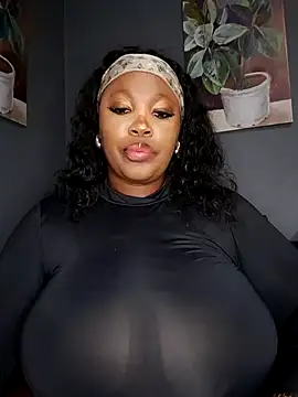 SWEETDOLLY29XX online show from October 2, 2025, 4:08 am