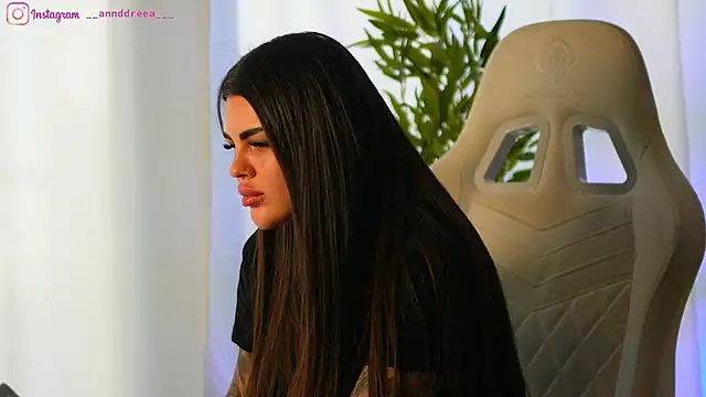 perfectt33n online show from March 4, 2025, 9:18 am