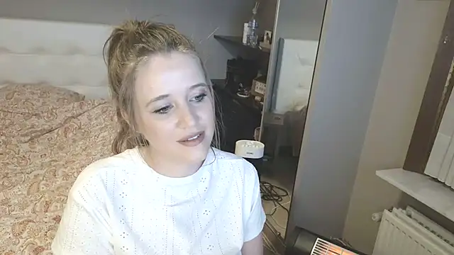 Neonstar online show from March 13, 2026, 9:54 pm