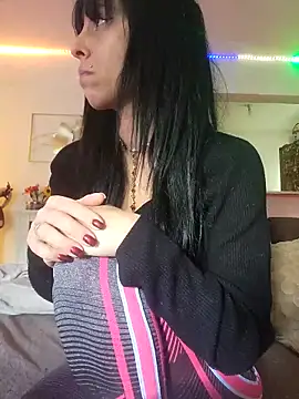 misscectito13 online show from February 11, 2026, 12:32 pm