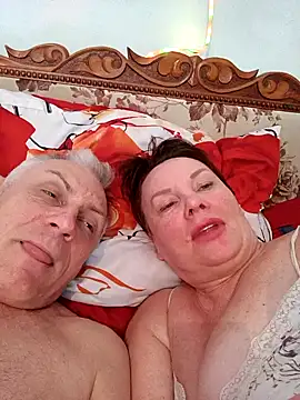 Snapshot of _lady_red_ chatting on January 14, 2025, 12:22 am lady red online show from January 14, 2025, 12:22 am