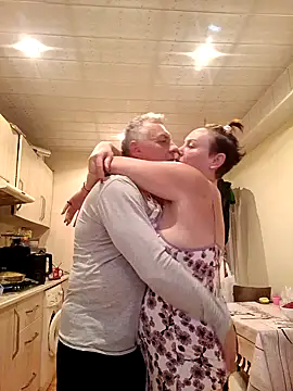 Snapshot of _lady_red_ chatting on January 20, 2025, 1:53 pm lady red online show from January 20, 2025, 1:53 pm