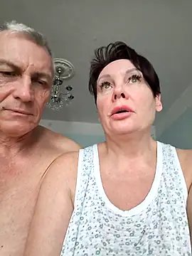 Snapshot of _lady_red_ chatting on December 1, 2025, 10:20 am lady red online show from December 1, 2025, 10:20 am