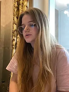 -MimmiLissa- online show from February 20, 2026, 1:55 pm