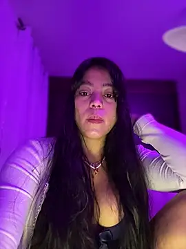 Naiara sex online show from November 25, 2025, 10:15 am