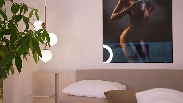 Snapshot of DoviaClaire chatting on November 10, 2025, 7:40 am DoviaClaire online show from November 10, 2025, 7:40 am