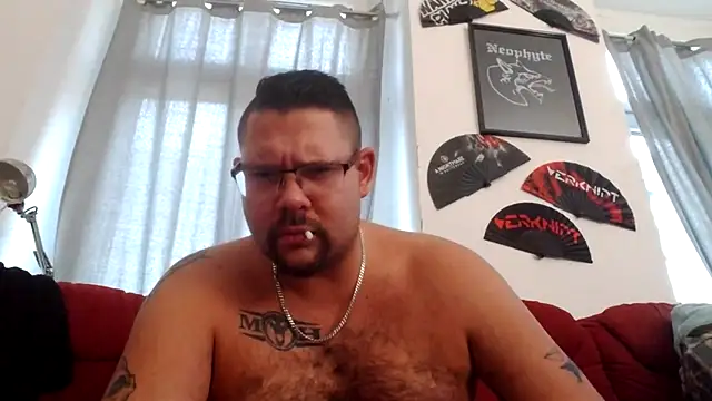 Snapshot of sexykevin17cm chatting on December 2, 2025, 2:34 pm sexykevin17cm online show from December 2, 2025, 2:34 pm