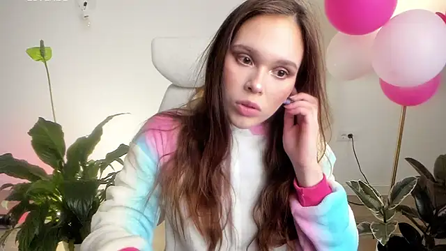 Snapshot of Pokemeboy chatting on March 13, 2025, 9:16 pm Pokemeboy online show from March 13, 2025, 9:16 pm