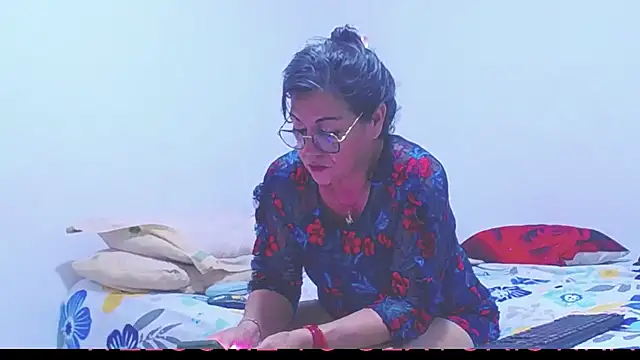 Snapshot of sexycristina_2 chatting on September 23, 2025, 6:22 pm sexycristina 2 online show from September 23, 2025, 6:22 pm