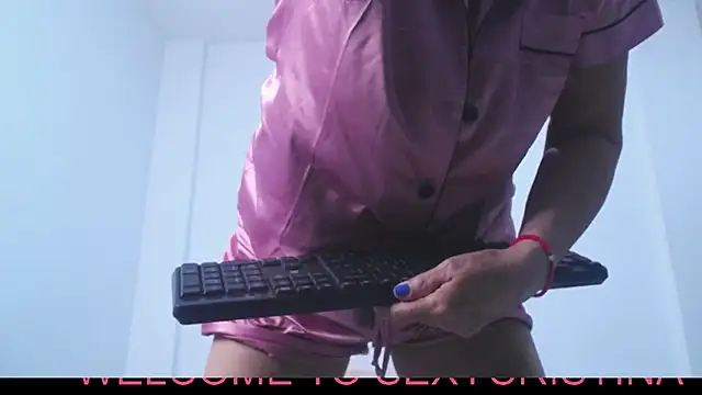 Snapshot of sexycristina_2 chatting on November 24, 2025, 3:01 pm sexycristina 2 online show from November 24, 2025, 3:01 pm