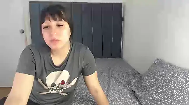 Snapshot of Chanelsexyy chatting on February 17, 2025, 5:21 pm Chanelsexyy online show from February 17, 2025, 5:21 pm