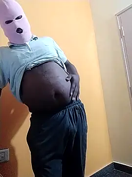 Snapshot of Indianguymohan chatting on October 18, 2025, 5:57 pm Indianguymohan online show from October 18, 2025, 5:57 pm