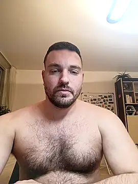 Snapshot of PowerToes chatting on December 16, 2025, 8:36 pm PowerToes online show from December 16, 2025, 8:36 pm