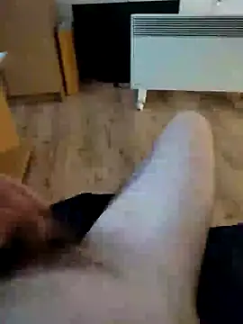 MrNoBoDy000 online show from December 29, 2024, 12:55 pm