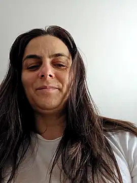 IsabelleCraft online show from March 4, 2026, 9:48 am