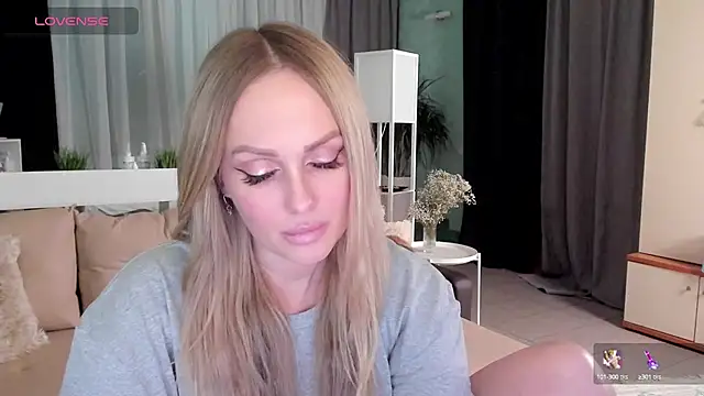 Libby Nora online show from January 31, 2025, 7:08 pm