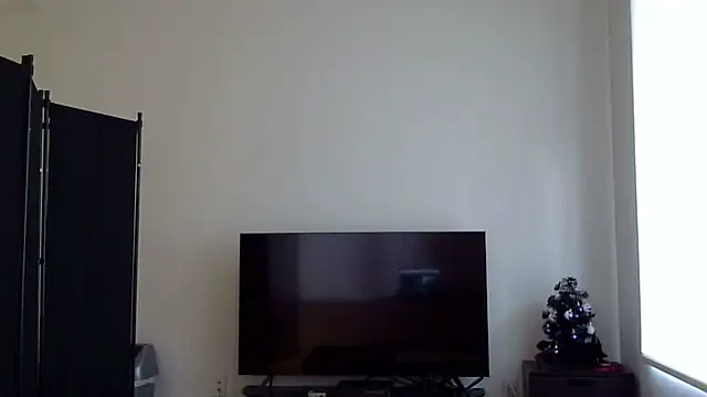 WetFlower69 online show from January 8, 2025, 1:31 pm