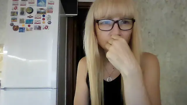 BarbaraKim online show from July 14, 2026, 3:18 pm