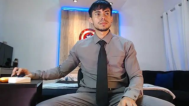 Andrew 4  online show from February 13, 2025, 1:50 am