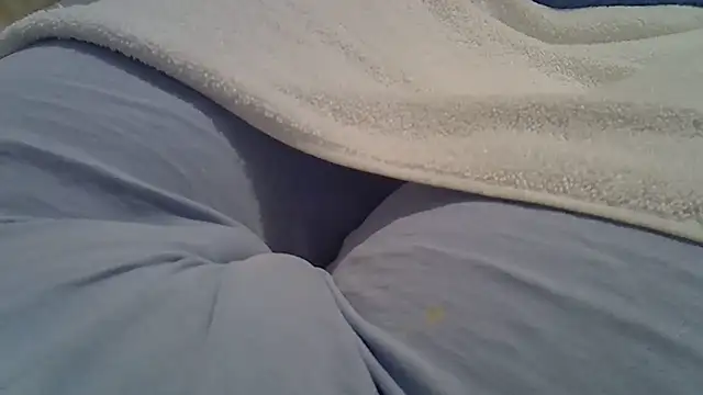 perescam online show from December 17, 2025, 2:28 am