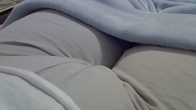 perescam online show from March 8, 2026, 5:39 pm