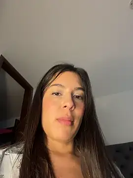 Snapshot of kamivolkano chatting on November 20, 2025, 5:23 pm kamivolkano online show from November 20, 2025, 5:23 pm