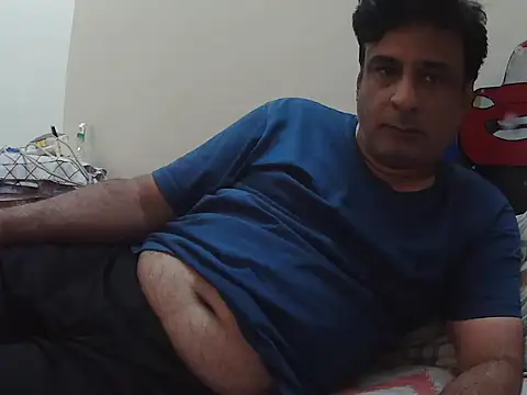 Snapshot of desipapaxxx chatting on October 25, 2025, 8:14 pm desipapaxxx online show from October 25, 2025, 8:14 pm