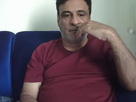 Snapshot of desipapaxxx chatting on December 18, 2025, 11:49 am desipapaxxx online show from December 18, 2025, 11:49 am