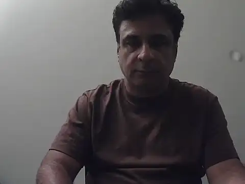 Snapshot of desipapaxxx chatting on March 8, 2026, 6:23 pm desipapaxxx online show from March 8, 2026, 6:23 pm