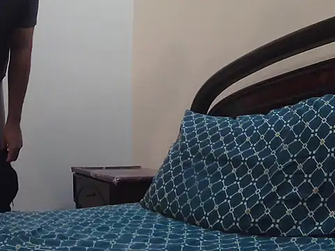 Snapshot of desipapaxxx chatting on March 14, 2026, 3:28 pm desipapaxxx online show from March 14, 2026, 3:28 pm