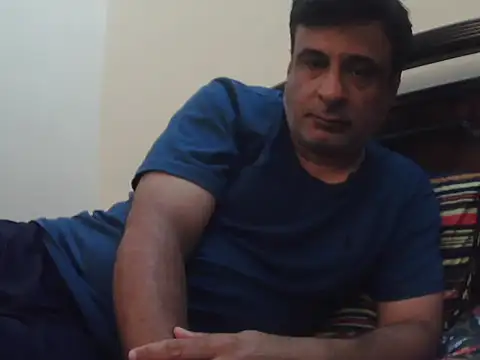 Snapshot of desipapaxxx chatting on March 29, 2026, 8:09 pm desipapaxxx online show from March 29, 2026, 8:09 pm