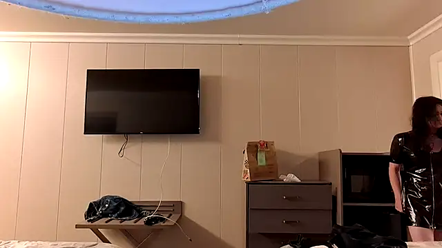 Snapshot of AerobicSleeve chatting on December 14, 2025, 5:35 am AerobicSleeve online show from December 14, 2025, 5:35 am