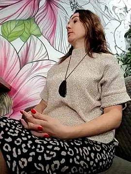 EvaXOAir online show from February 19, 2025, 3:17 am