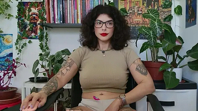 TaliMajesty online show from May 6, 2026, 10:09 am
