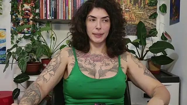 TaliMajesty online show from May 14, 2026, 9:54 pm