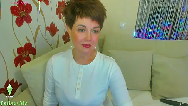 JennAlison online show from February 15, 2026, 1:31 pm