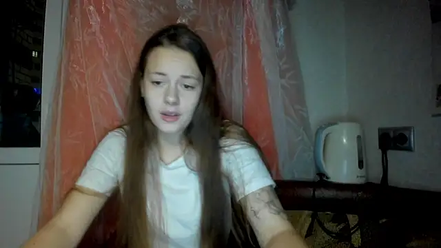 Snapshot of why_again_me chatting on December 20, 2024, 11:16 pm why again me online show from December 20, 2024, 11:16 pm